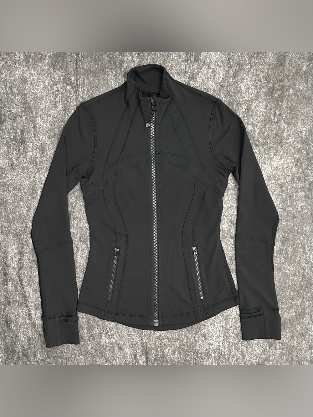 Lululemon Black Define Jacket Size 6 Full Zip Workout Running Layering